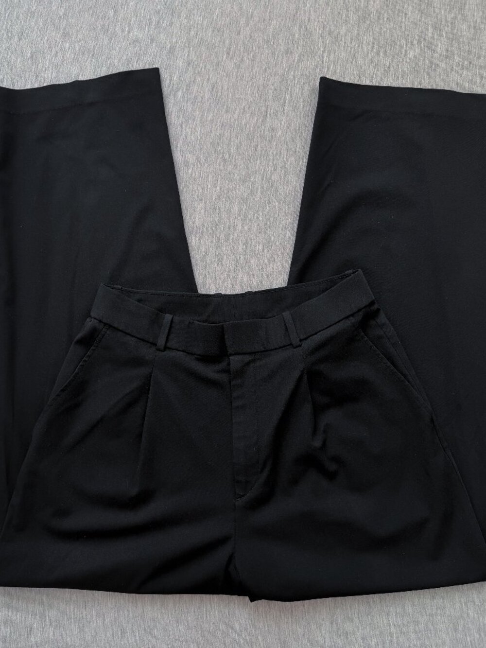 UNIQLO Women's Pleated Wide Pants - Black